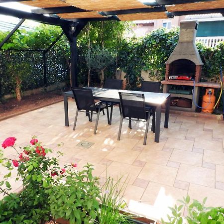 Apartment Lu, Stinjan - بولا المظهر الخارجي الصورة